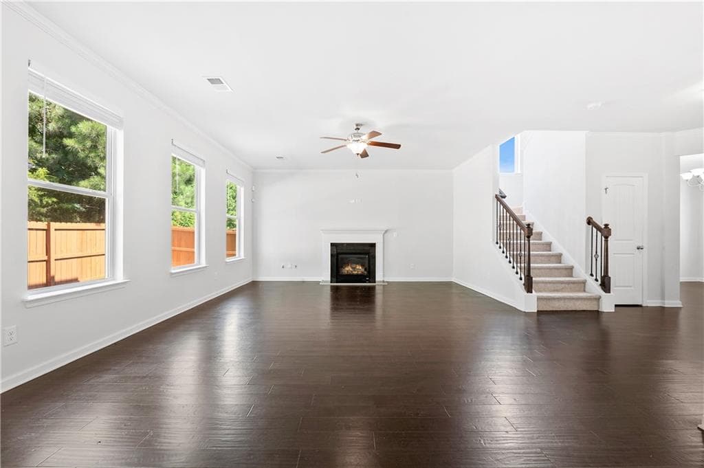 4 bedroom, 3 bathroom, 2,786 sq ft single family residence under contract at 2445 Overlook Avenue, Lithonia, GA 30058 — photo 7