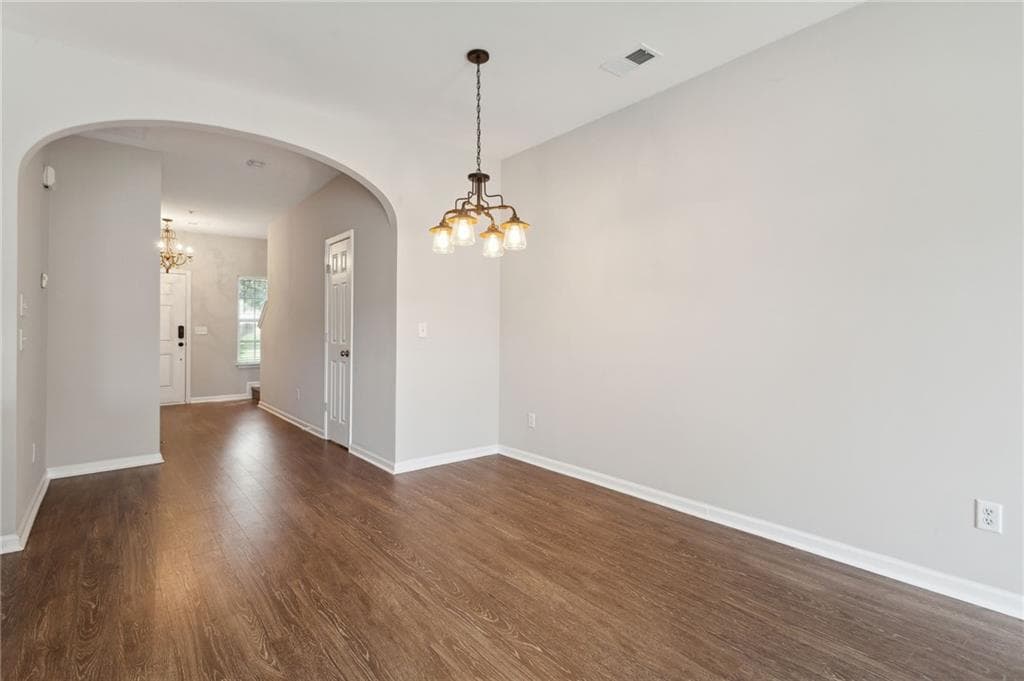 3 bedroom, 3 bathroom, 1,639 sq ft townhouse for rent at 372 Azalea Circle, Cumming, GA 30040 for $1,900 a month — photo 9