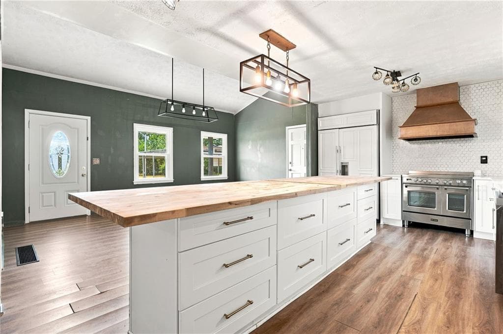 5 bedroom, 2 bathroom, 2,239 sq ft single family residence for sale at 553 Mount Taber Church Road, Dallas, GA 30157 — photo 9