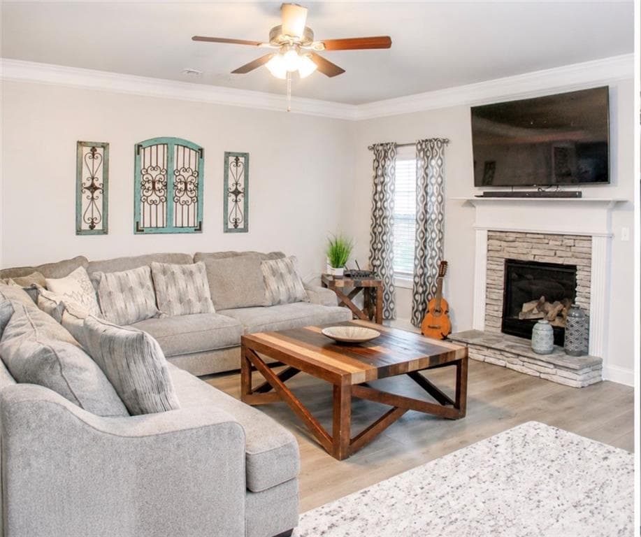 5 bedroom, 3 bathroom, 3,326 sq ft single family residence for sale at 2379 Tomoka Drive, Bethlehem, GA 30620 — photo 4