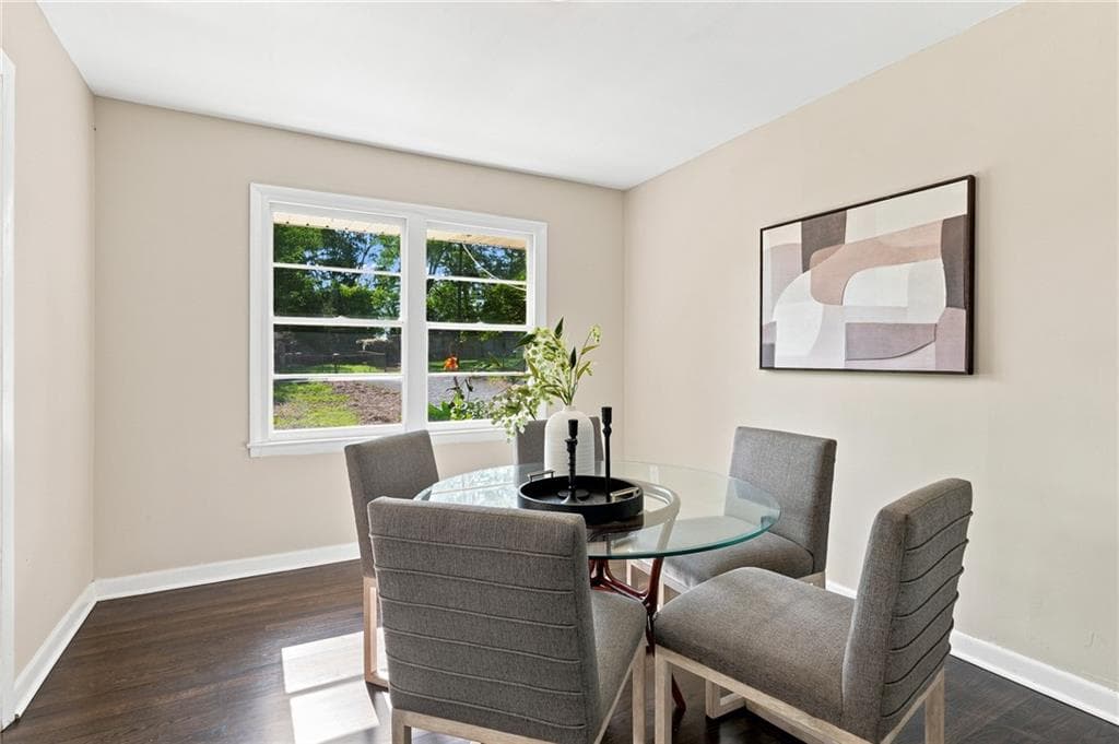 4 bedroom, 3 bathroom, 1,850 sq ft single family residence under contract at 2675 Fraser Road, Marietta, GA 30066 — photo 10