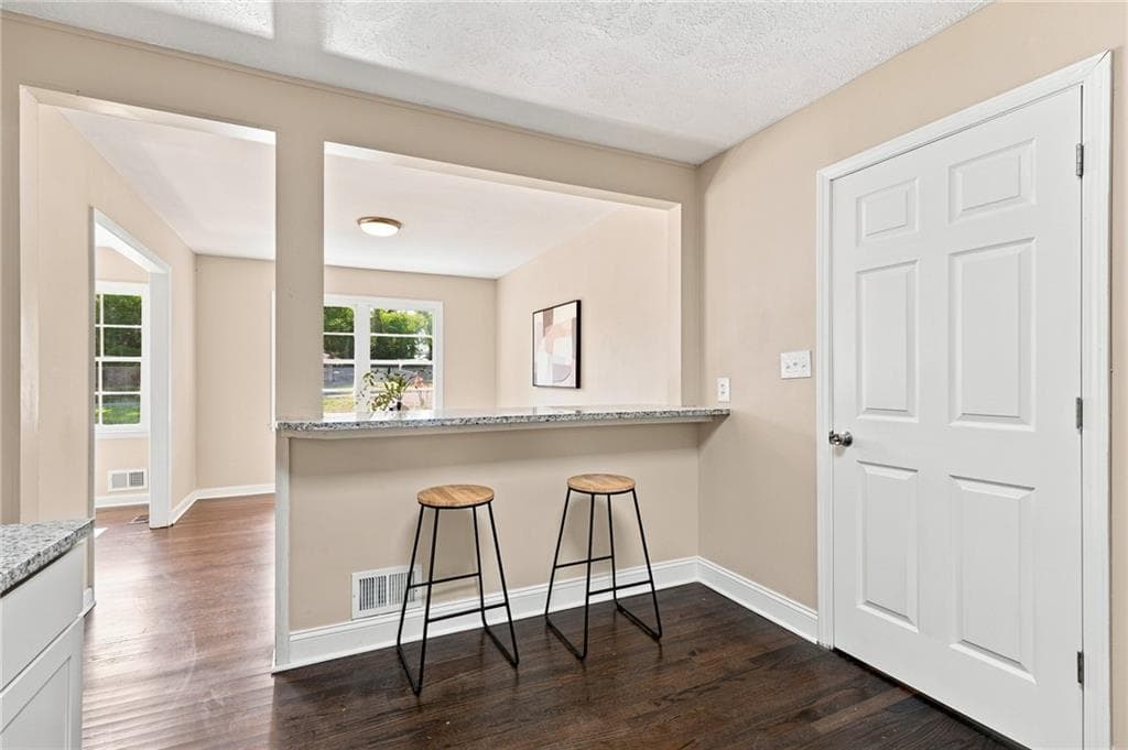 4 bedroom, 3 bathroom, 1,850 sq ft single family residence under contract at 2675 Fraser Road, Marietta, GA 30066 — photo 5