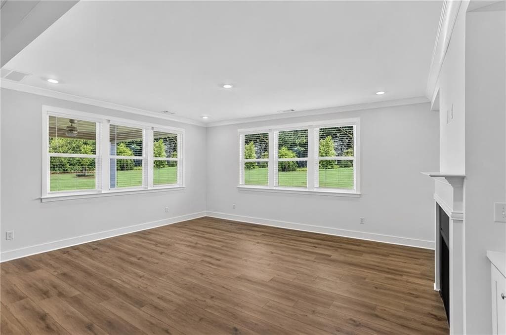 5 bedroom, 5 bathroom, 3,385 sq ft single family residence for sale at 4540 Manning Drive, Cumming, GA 30028 — photo 5