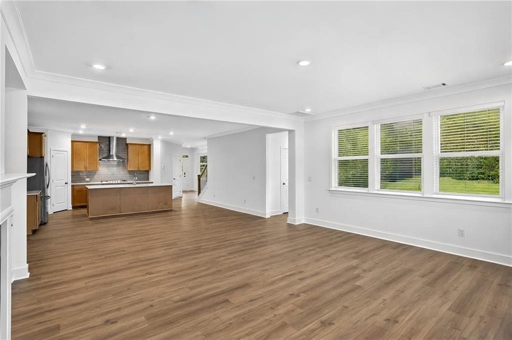 5 bedroom, 5 bathroom, 3,385 sq ft single family residence for sale at 4540 Manning Drive, Cumming, GA 30028 — photo 7