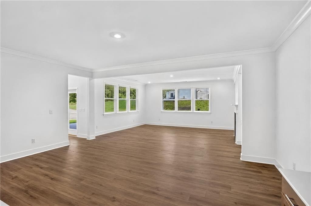 5 bedroom, 5 bathroom, 3,385 sq ft single family residence for sale at 4540 Manning Drive, Cumming, GA 30028 — photo 8