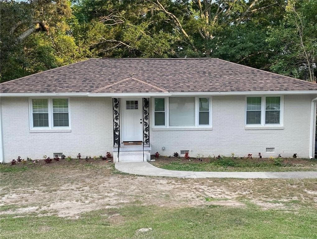 3 bedroom, 1 bathroom, 1,128 sq ft single family residence for sale at 1025 Rocksprings Street, Forest Park, GA 30297