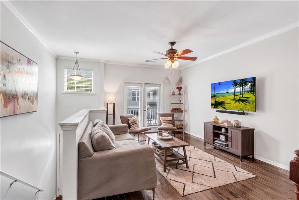 3 bedroom, 4 bathroom townhouse for sale at 3039 Liberty Way, Atlanta, GA 30318 — photo 3