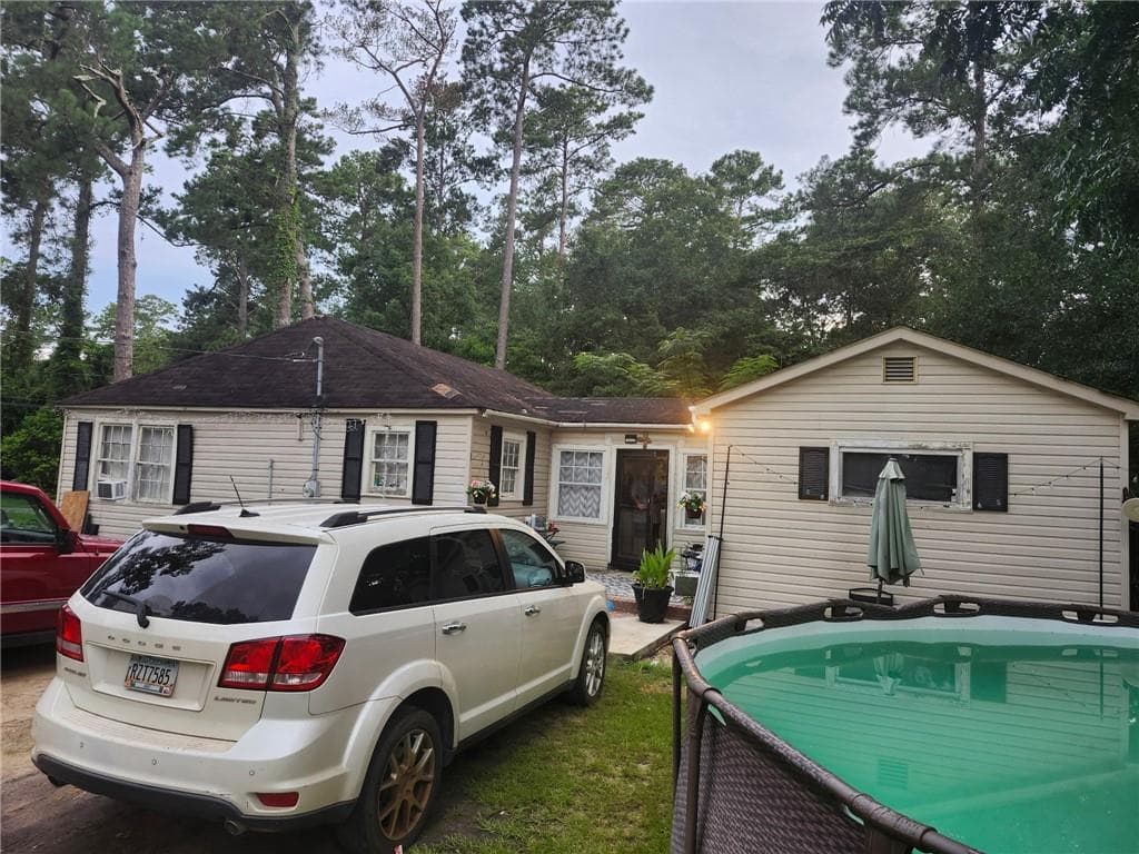 3 bedroom, 2 bathroom, 1,452 sq ft single family residence for sale at 504 9th Avenue, Cairo, GA 39828