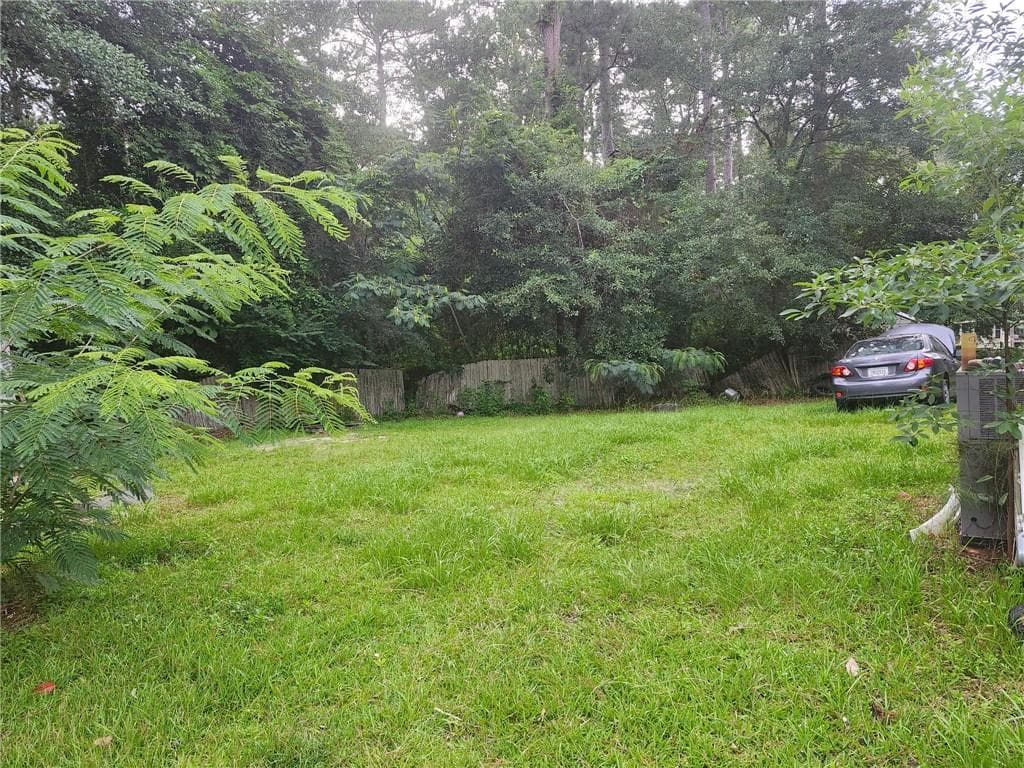 3 bedroom, 2 bathroom, 1,452 sq ft single family residence for sale at 504 9th Avenue, Cairo, GA 39828 — photo 3