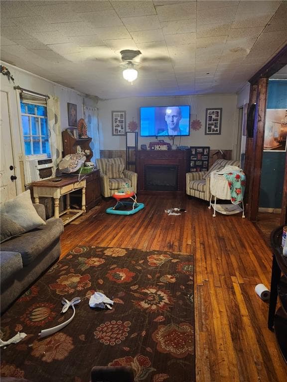 3 bedroom, 2 bathroom, 1,452 sq ft single family residence for sale at 504 9th Avenue, Cairo, GA 39828 — photo 4