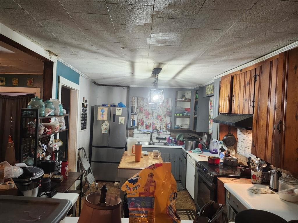 3 bedroom, 2 bathroom, 1,452 sq ft single family residence for sale at 504 9th Avenue, Cairo, GA 39828 — photo 5