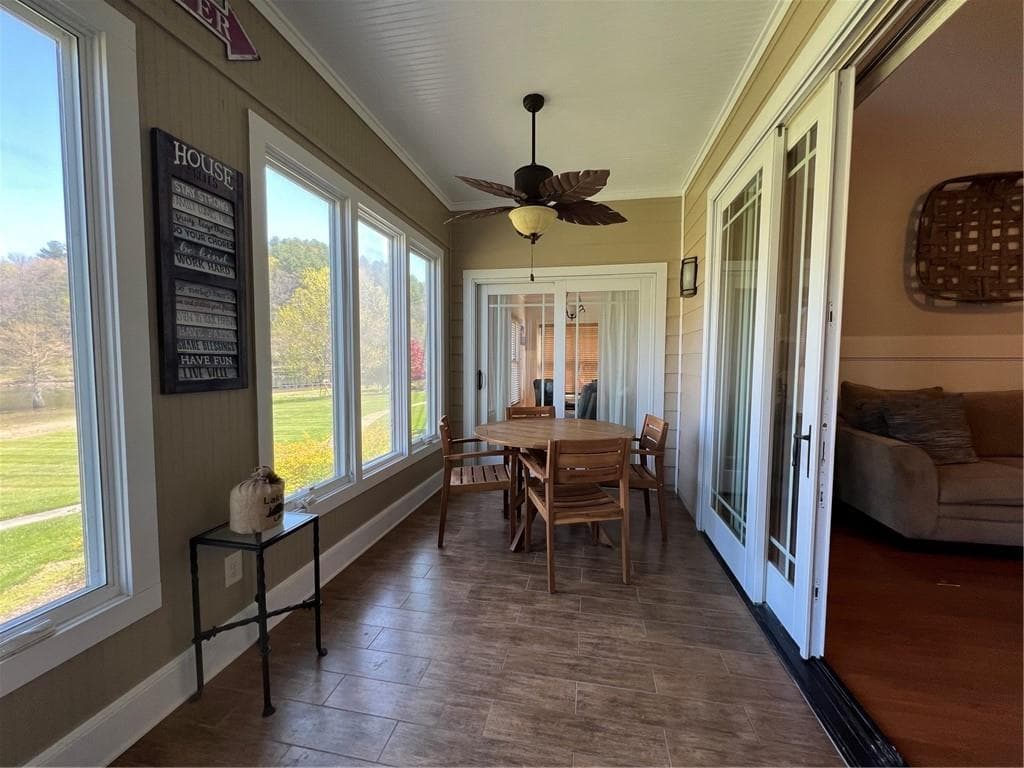 2 bedroom, 3 bathroom, 2,582 sq ft single family residence for sale at 2261 Eastgate Drive, Hiawassee, GA 30546 — photo 10