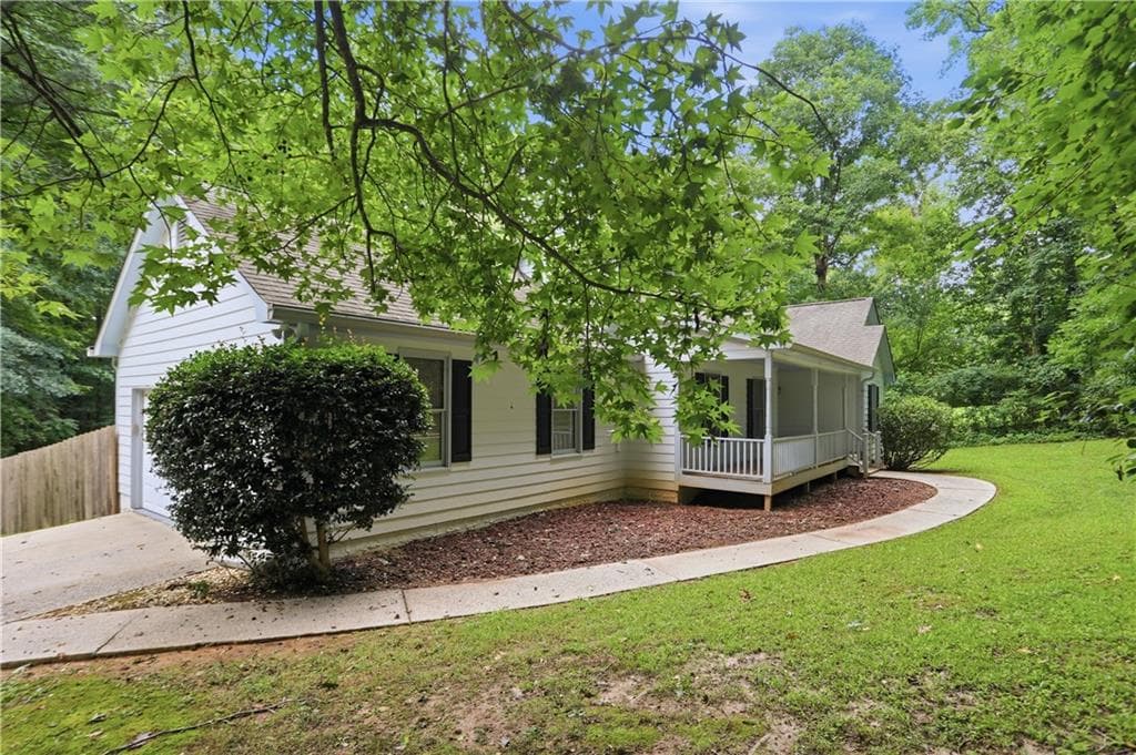 3 bedroom, 2 bathroom, 1,468 sq ft single family residence under contract at 90 Grand Junction, Sharpsburg, GA 30277 — photo 8