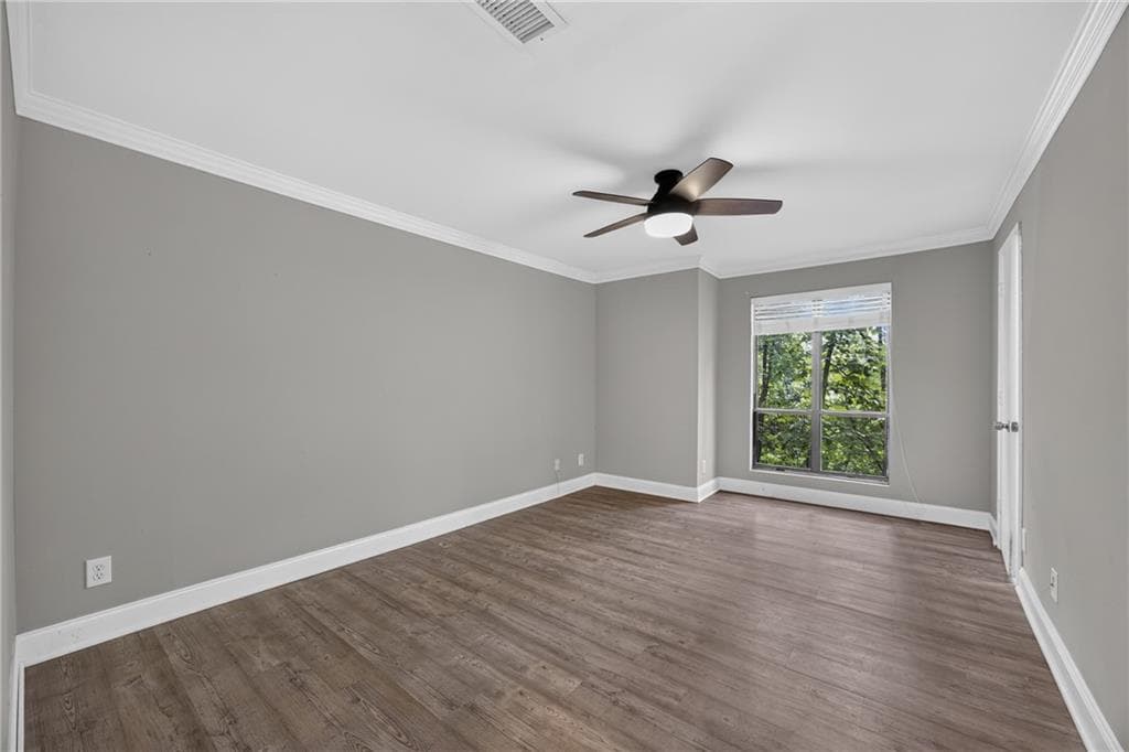 2 bedroom, 2 bathroom, 1,300 sq ft condominium for rent at 123 Warm Springs Circle, Roswell, GA 30075 for $1,800 a month — photo 5