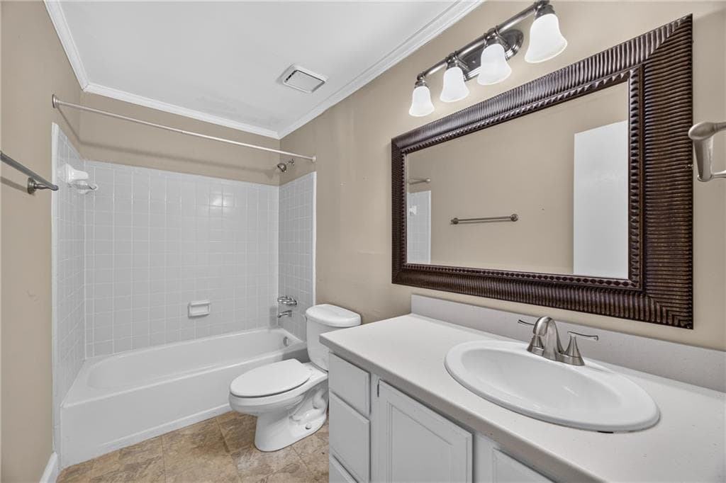 2 bedroom, 2 bathroom, 1,300 sq ft condominium for rent at 123 Warm Springs Circle, Roswell, GA 30075 for $1,800 a month — photo 7