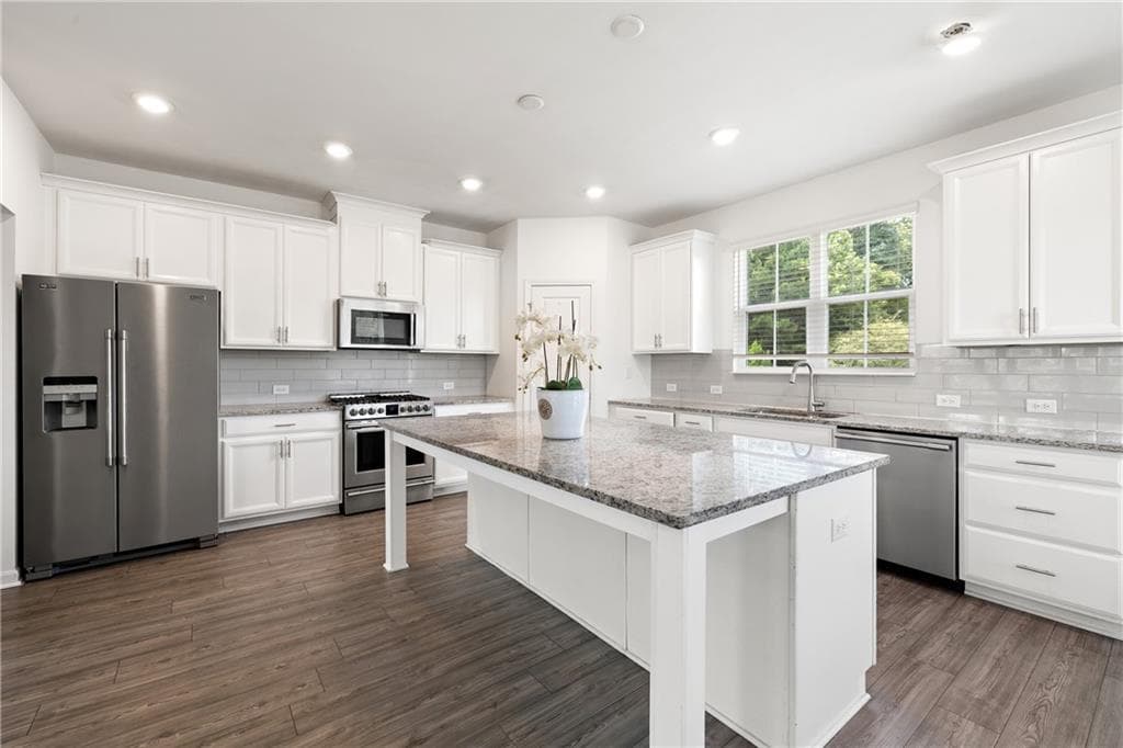 4 bedroom, 4 bathroom, 2,267 sq ft townhouse for rent at 307 Danville Avenue, Suwanee, GA 30024 for $2,900 a month — photo 7