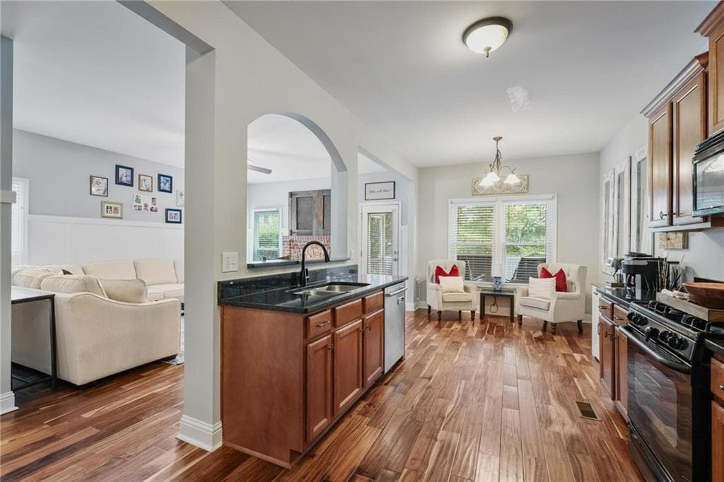 4 bedroom, 4 bathroom, 2,507 sq ft single family residence for sale at 83 Treadstone Lane, Dallas, GA 30132 — photo 9