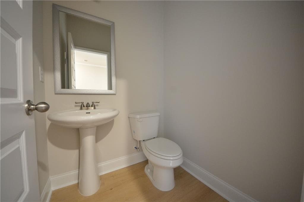3 bedroom, 3 bathroom, 1,823 sq ft townhouse for sale at 3825 Billabong Trail, Gainesville, GA 30506 — photo 9