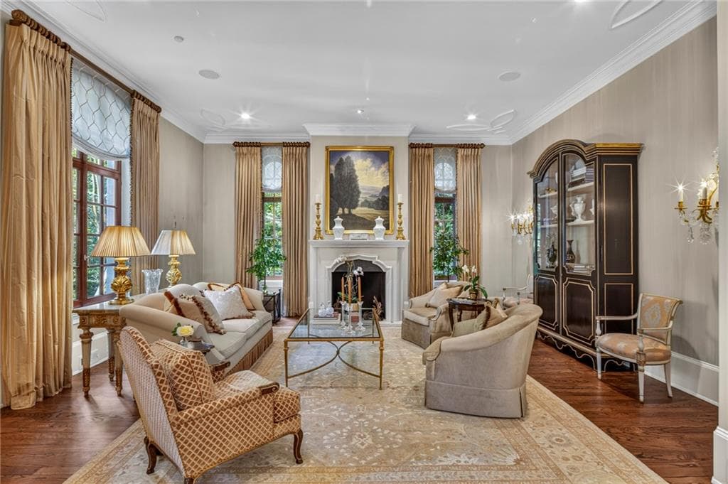 5 bedroom, 7 bathroom, 6,939 sq ft single family residence for sale at 675 W Paces Ferry #14 Road, Atlanta, GA 30327 — photo 8