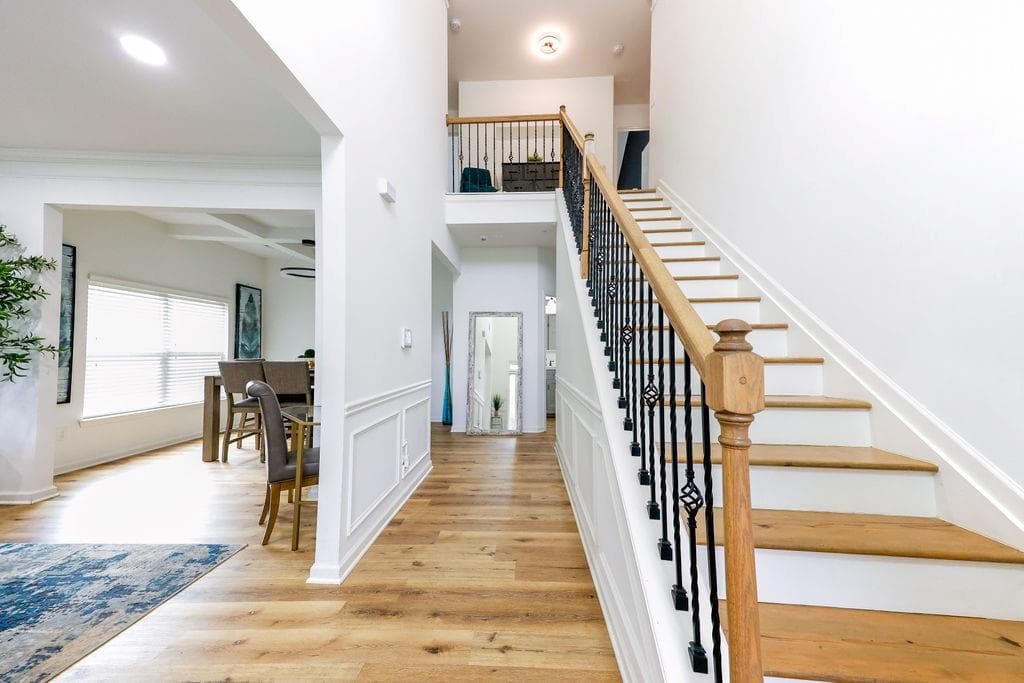 6 bedroom, 4 bathroom, 3,984 sq ft single family residence under contract at 2098 Murry Trail, Morrow, GA 30260 — photo 3