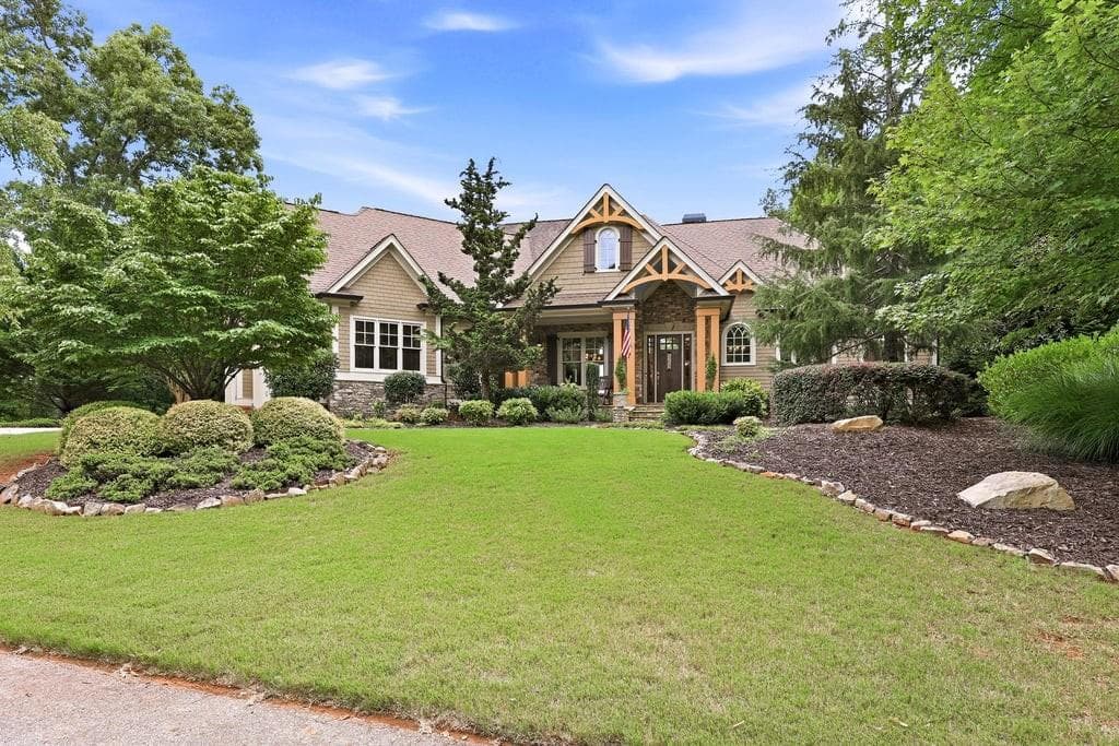 4 bedroom, 5 bathroom, 4,672 sq ft single family residence under contract at 904 Bear Paw Ridge, Dahlonega, GA 30533 — photo 7
