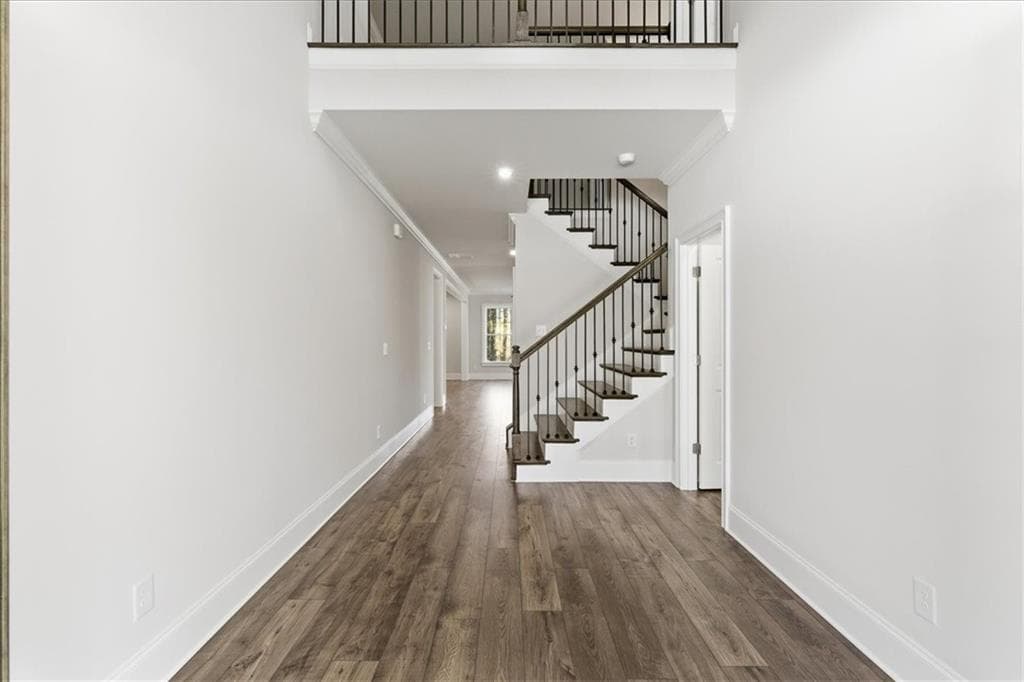 5 bedroom, 5 bathroom, 4,020 sq ft single family residence for sale at 5885 Ford Road, Acworth, GA 30101 — photo 8