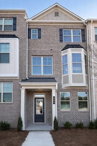3 bedroom, 4 bathroom, 1,819 sq ft townhouse for sale at 495 Fundao Lane #45, Lawrenceville, GA 30046