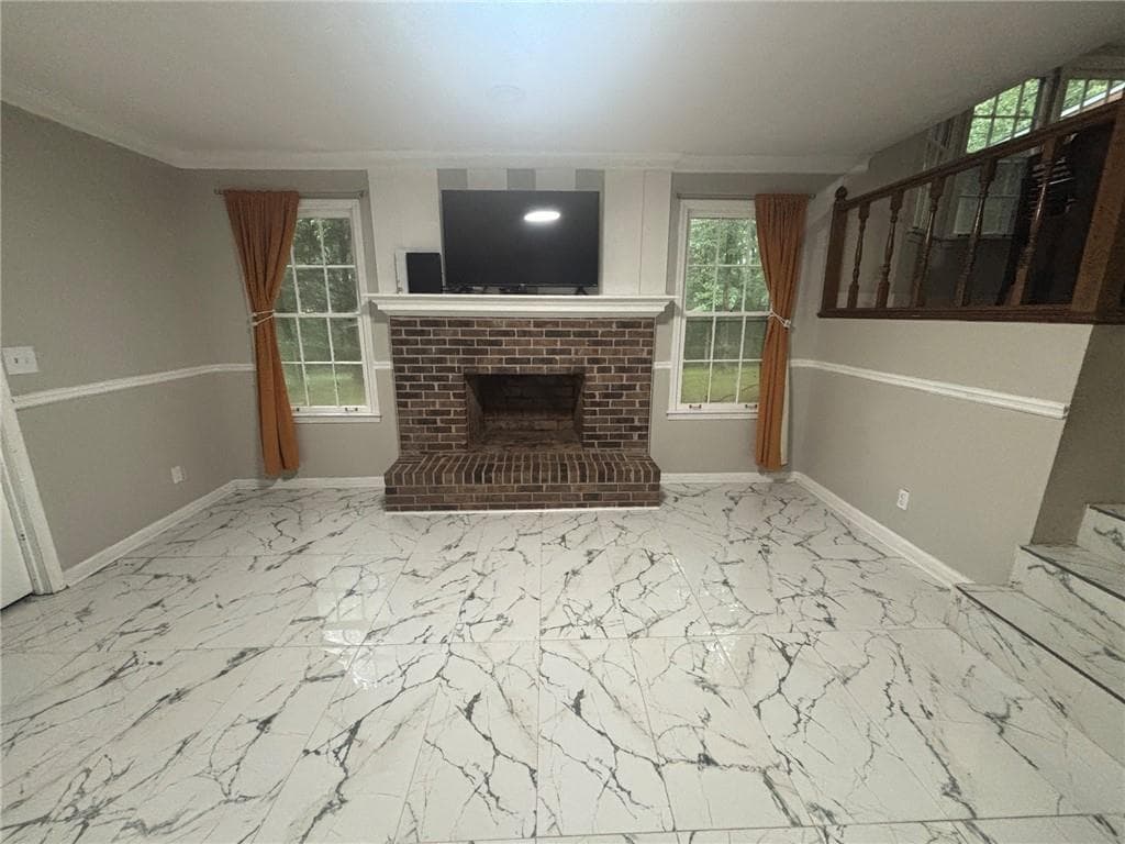 5 bedroom, 3 bathroom, 2,285 sq ft single family residence for sale at 1966 Kensington High Street, Lilburn, GA 30047 — photo 10