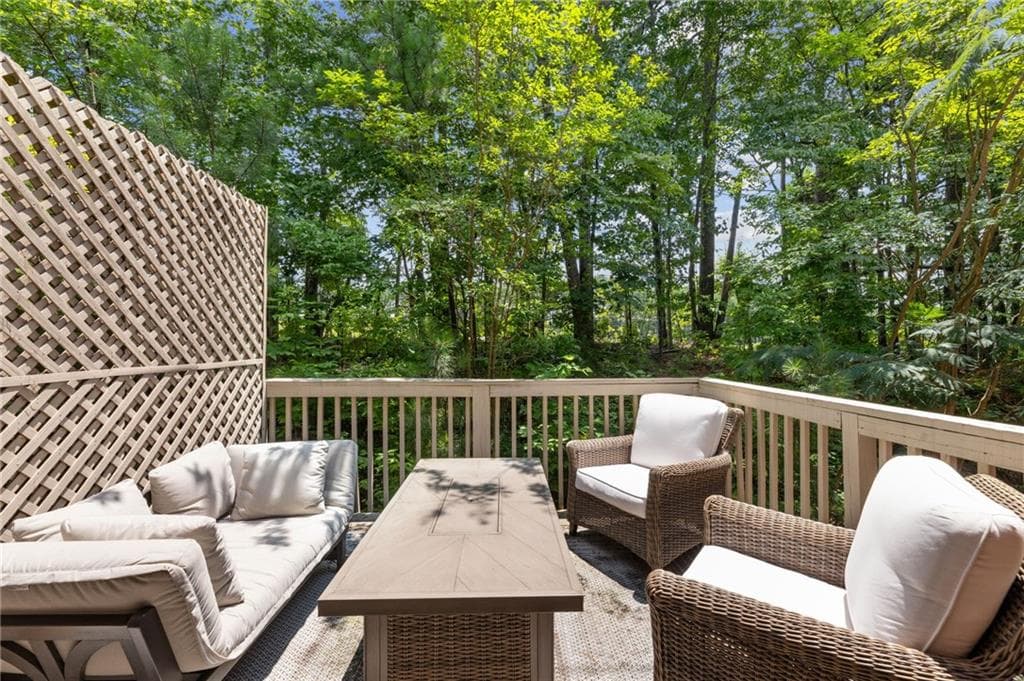 4 bedroom, 4 bathroom, 2,486 sq ft townhouse for sale at 2276 Ewell Park Drive, Lawrenceville, GA 30043 — photo 5