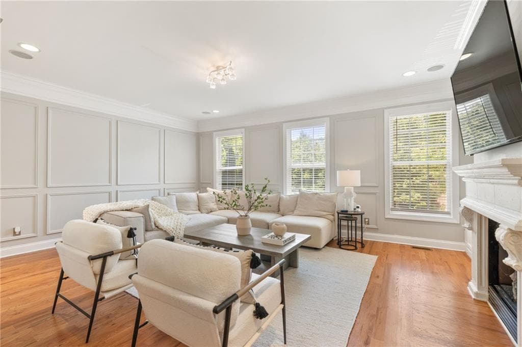 4 bedroom, 4 bathroom, 2,486 sq ft townhouse for sale at 2276 Ewell Park Drive, Lawrenceville, GA 30043 — photo 8