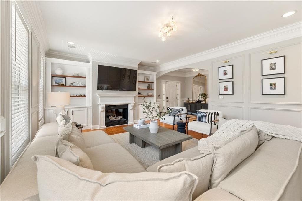 4 bedroom, 4 bathroom, 2,486 sq ft townhouse for sale at 2276 Ewell Park Drive, Lawrenceville, GA 30043 — photo 9