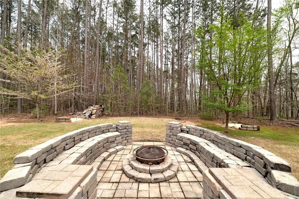 3 bedroom, 6 bathroom, 8,222 sq ft single family residence for sale at 570 Eskew Road, Mcdonough, GA 30252 — photo 8