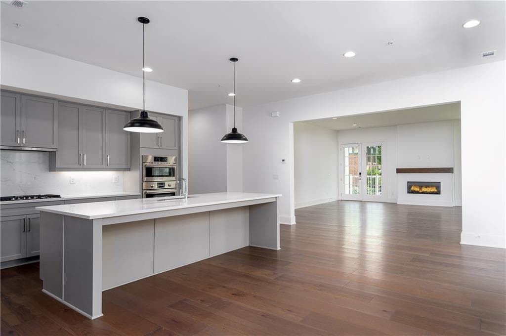 3 bedroom, 3 bathroom, 2,384 sq ft condominium for sale at 1200 Ponce De Leon Avenue B1, Atlanta, GA 30306 — photo 9