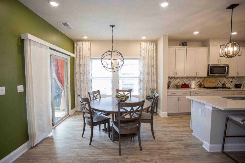 5 bedroom, 4 bathroom, 2,867 sq ft single family residence for sale at 622 Shadow Moss Avenue, Canton, GA 30115 — photo 8