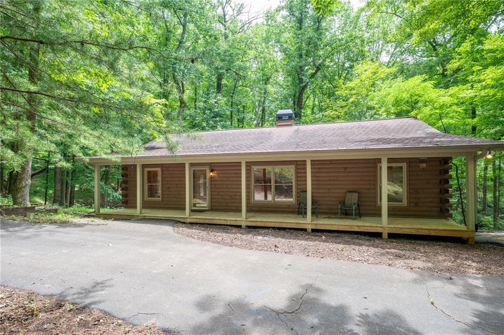 3 bedroom, 2 bathroom, 1,421 sq ft single family residence for sale at 415 Sunset Court, Jasper, GA 30143 — photo 2