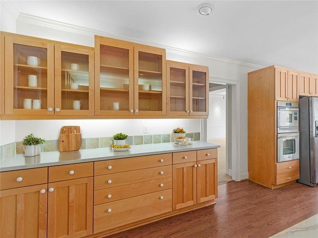 4 bedroom, 4 bathroom, 4,075 sq ft single family residence for sale at 6 Downshire Lane, Decatur, GA 30033 — photo 10