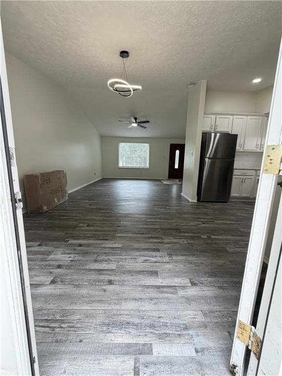 3 bedroom, 2 bathroom, 1,092 sq ft single family residence for rent at 4003 Overland Trail, Snellville, GA 30039 for $1,950 a month — photo 2