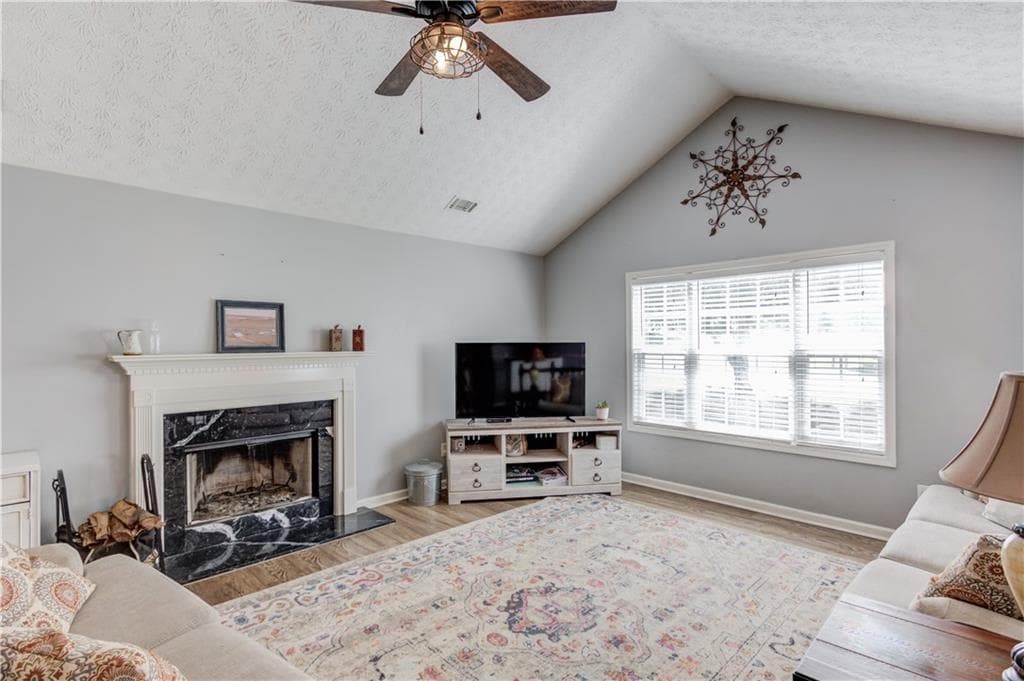 4 bedroom, 3 bathroom, 2,430 sq ft single family residence for sale at 12 Chatham Court, Jefferson, GA 30549 — photo 7
