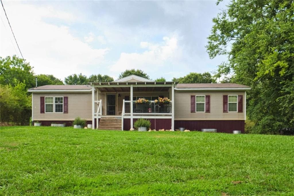 405 NE Brewer Road, Kingston, GA 30145 — most recent listing photo