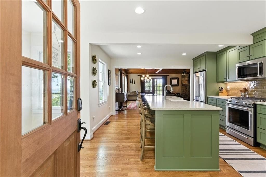 4 bedroom, 4 bathroom, 4,216 sq ft single family residence for sale at 11 Brow Road, Rome, GA 30165 — photo 4