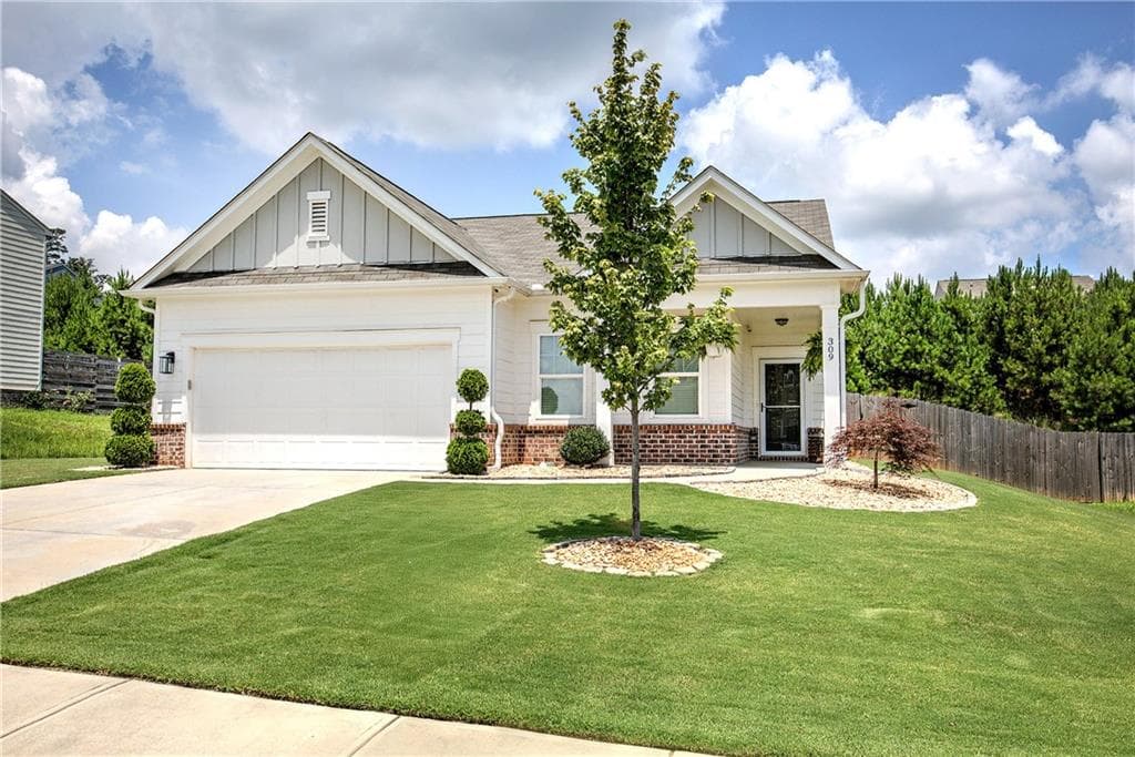 3 bedroom, 2 bathroom, 1,396 sq ft single family residence for sale at 309 Pescara Court, Cartersville, GA 30120 — photo 3
