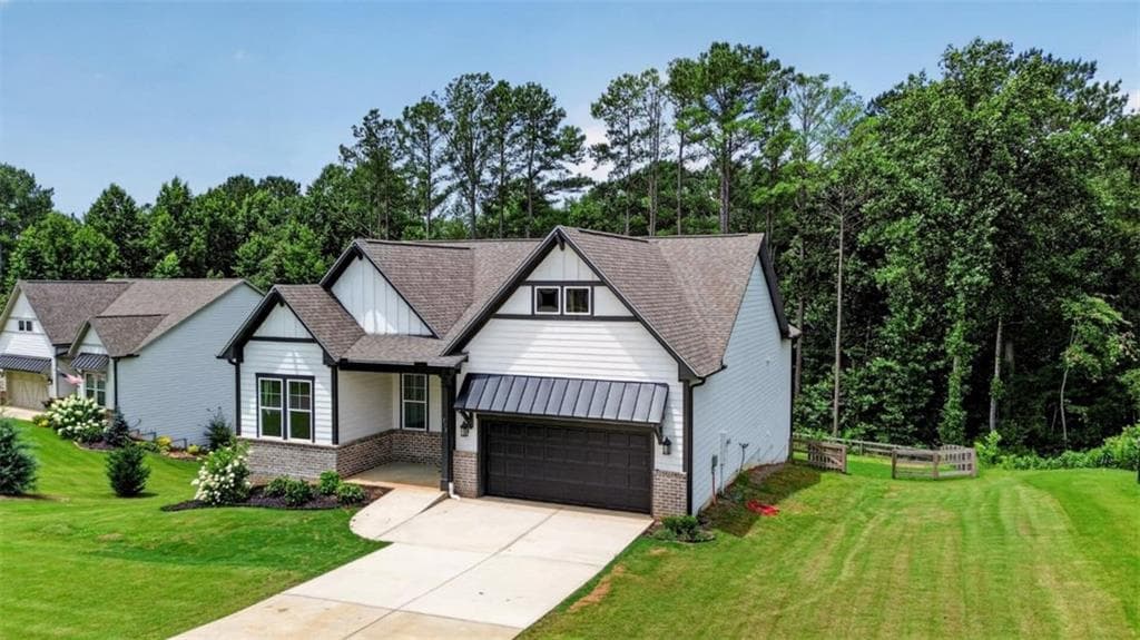 4 bedroom, 4 bathroom, 3,146 sq ft single family residence for sale at 272 Linger Longer Drive, Ellijay, GA 30540 — photo 3