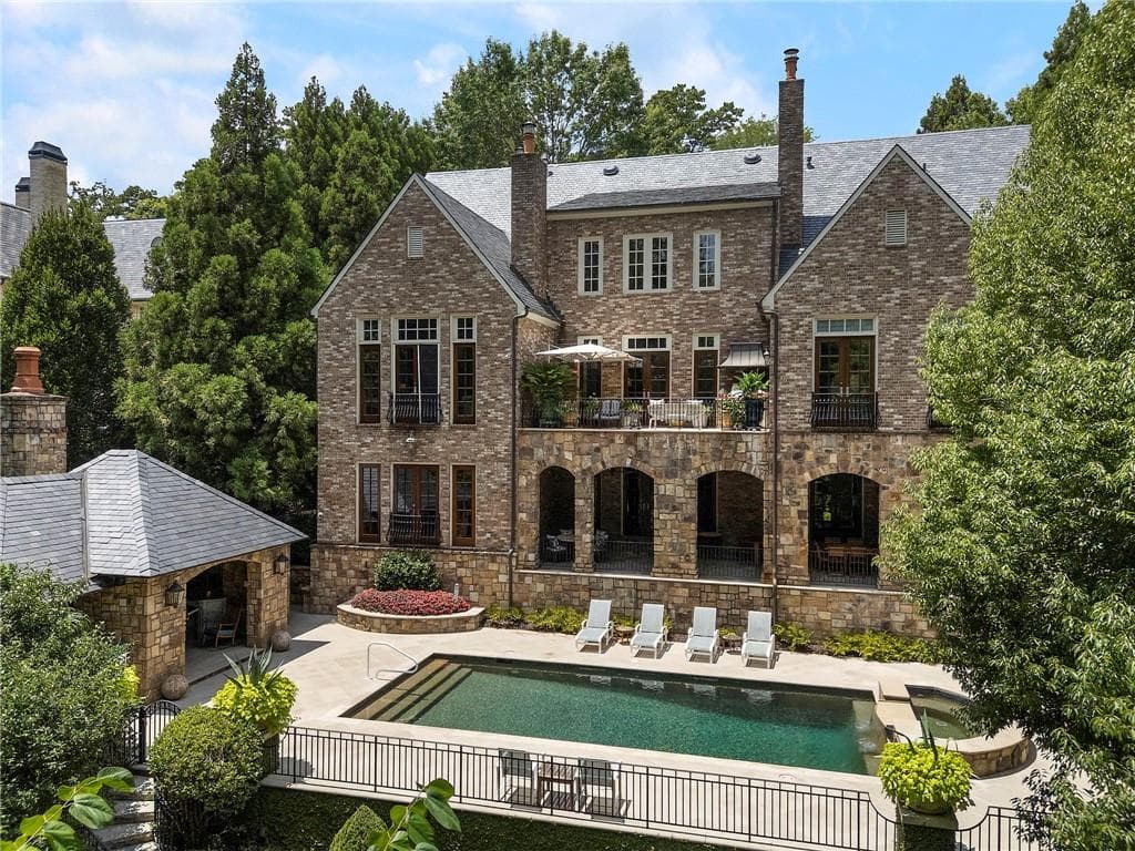 5 bedroom, 8 bathroom, 10,488 sq ft single family residence for sale at 675 W Paces Ferry, #4 Road, Atlanta, GA 30327 — photo 3
