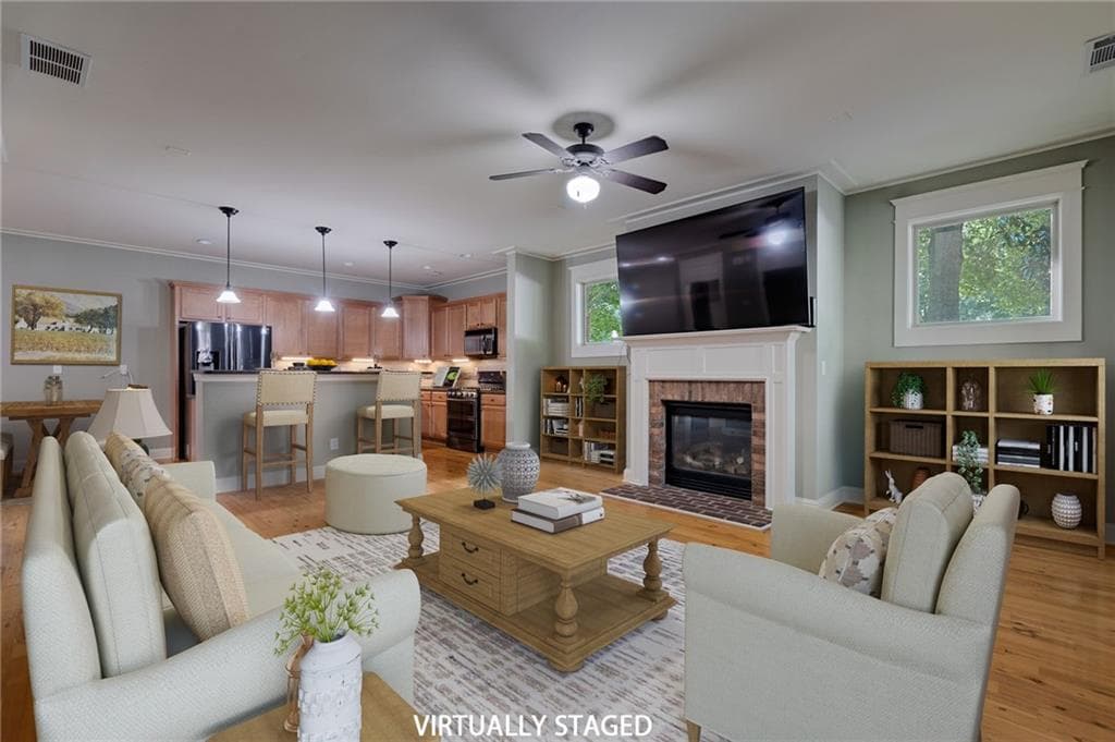 2 bedroom, 3 bathroom, 1,985 sq ft townhouse for sale at 9938 Mancunian Way, Douglasville, GA 30135 — photo 6