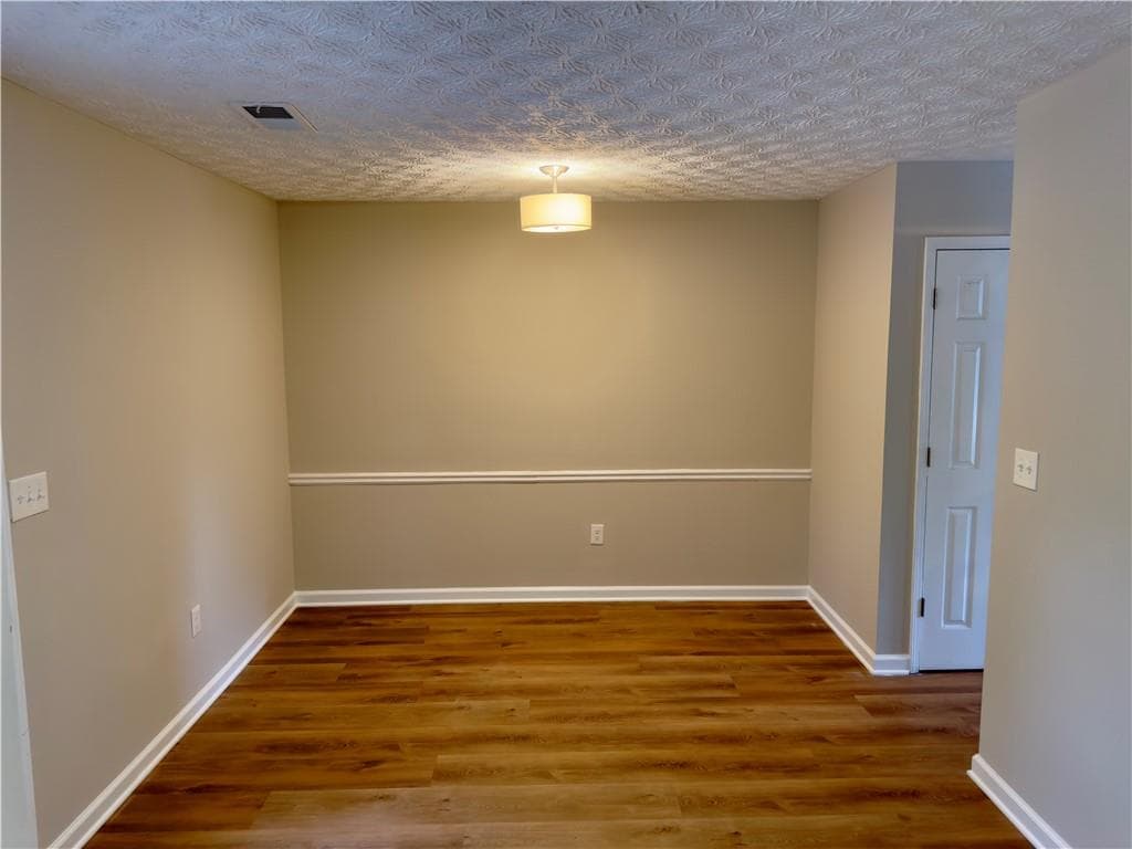 3 bedroom, 3 bathroom, 1,332 sq ft townhouse under contract at 3582 Hopkins Court, Powder Springs, GA 30127 — photo 6