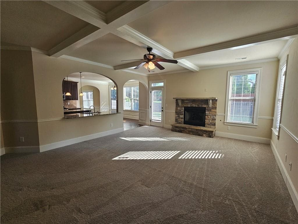 4 bedroom, 3 bathroom, 2,996 sq ft single family residence for rent at 1550 Horseshoe Creek Lane, Cumming, GA 30041 for $2,700 a month — photo 3