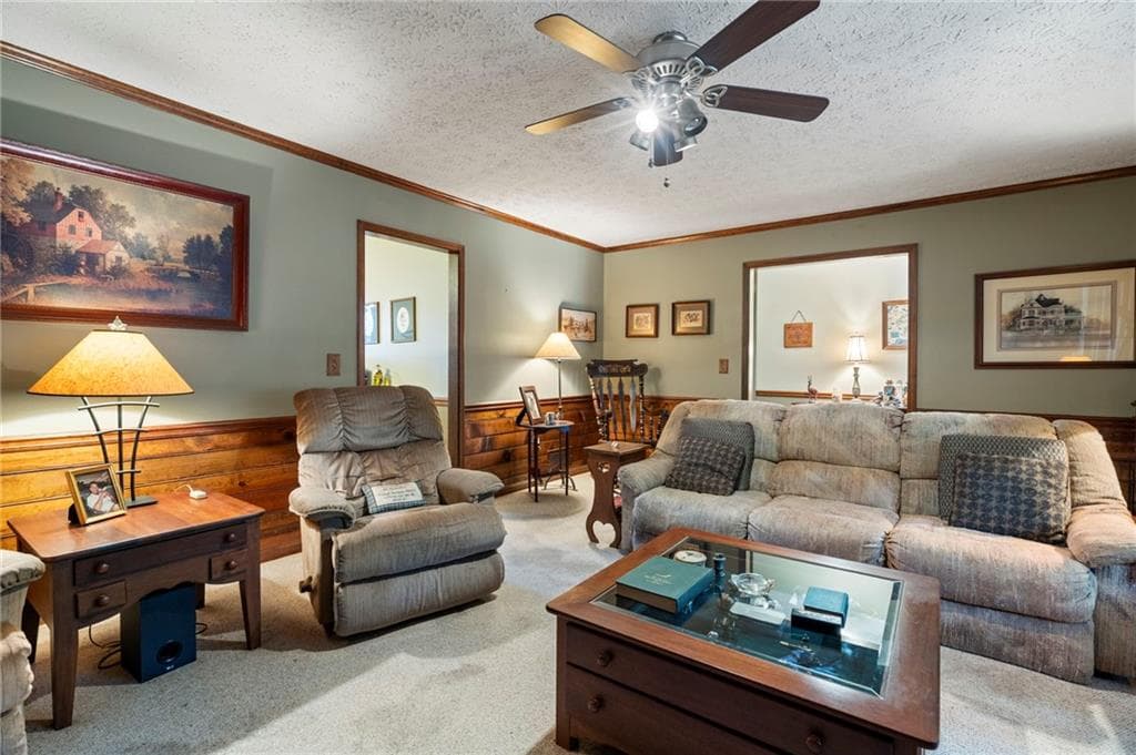 3 bedroom, 2 bathroom, 2,184 sq ft single family residence under contract at 1982 Winding Creek Lane, Marietta, GA 30064 — photo 6