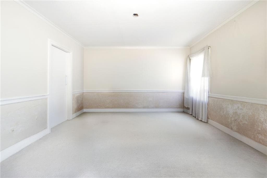 5 bedroom, 3 bathroom, 2,520 sq ft single family residence for sale at 1154 Glenwood Drive, Gainesville, GA 30501 — photo 9