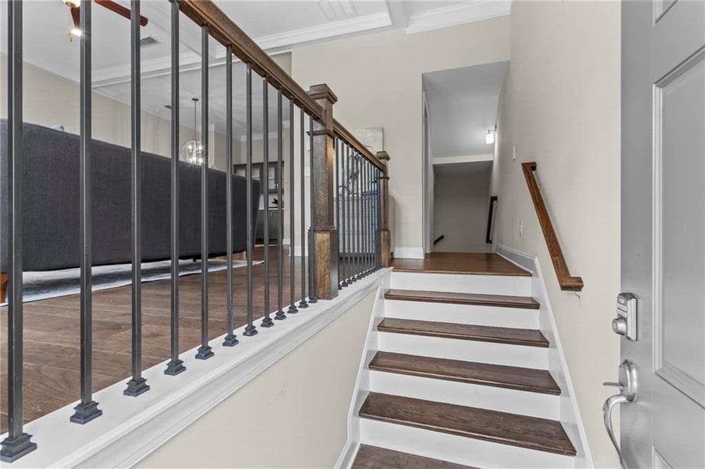 4 bedroom, 4 bathroom, 2,571 sq ft townhouse for rent at 3159 Rutter Drive 33, Atlanta, GA 30345 for $4,000 a month — photo 3