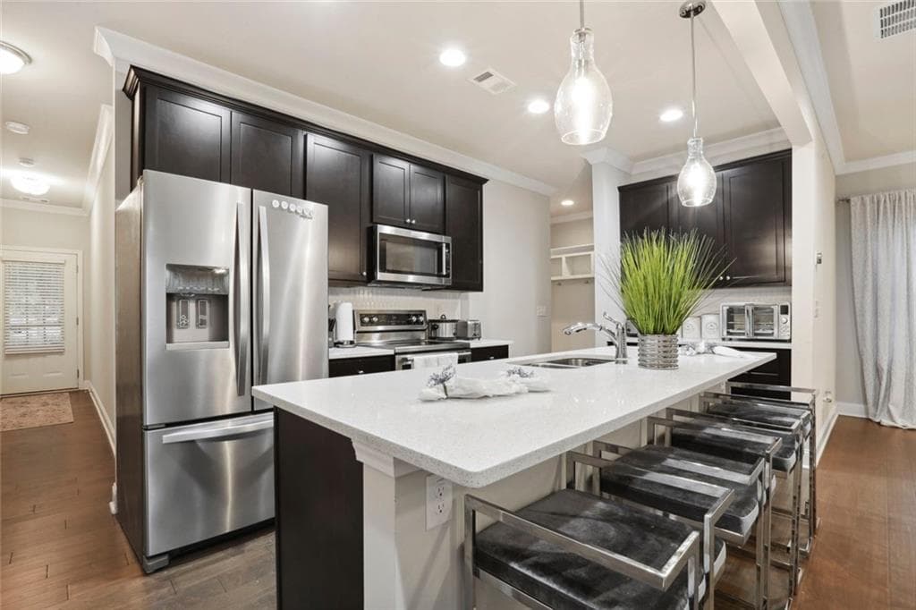 3 bedroom, 3 bathroom townhouse for rent at 539 Jefferson Chase Street, Atlanta, GA 30354 for $2,625 a month — photo 4